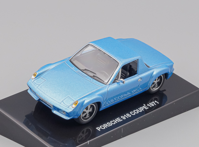 PORSCHE 916 Coupe (1971), light blue metallic