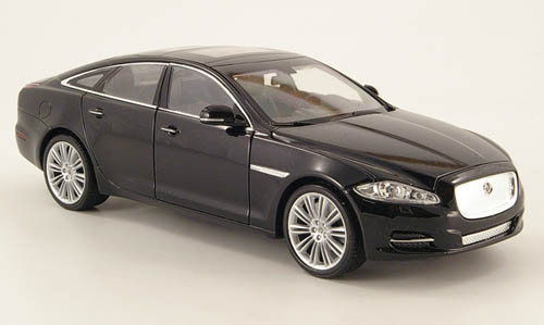 JAGUAR XJ (2010), black