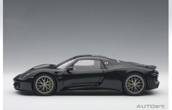 PORSCHE 918 Spyder Weissach Package (2013), black