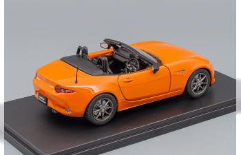 MAZDA MX-5 Spider Roadster (2019), orange