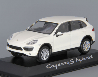 PORSCHE Cayenne S hybrid (2010), white