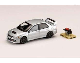 MITSUBISHI Lancer GSR Evolution 9 MR with Engine Display Model, cool silver metallic