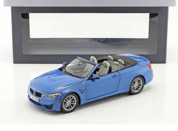 BMW M4 Convertible F82 (2015), light blue metallic