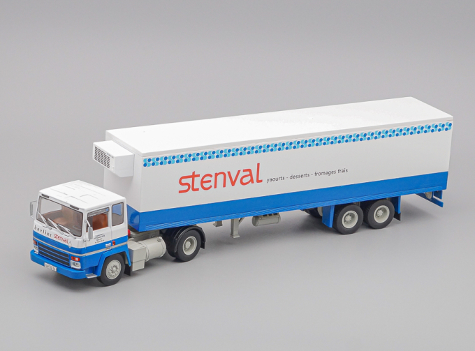 BERLIET TR280 Frigo Stenval (1973), blue / white