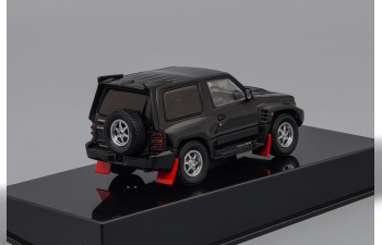 MITSUBISHI Pajero EVO, black