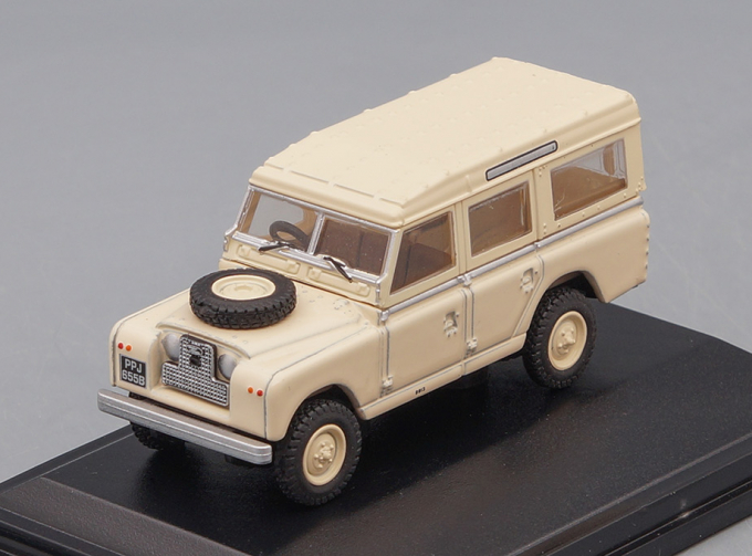 LAND ROVER Series II LWB Station Wagon 1964 Limestone