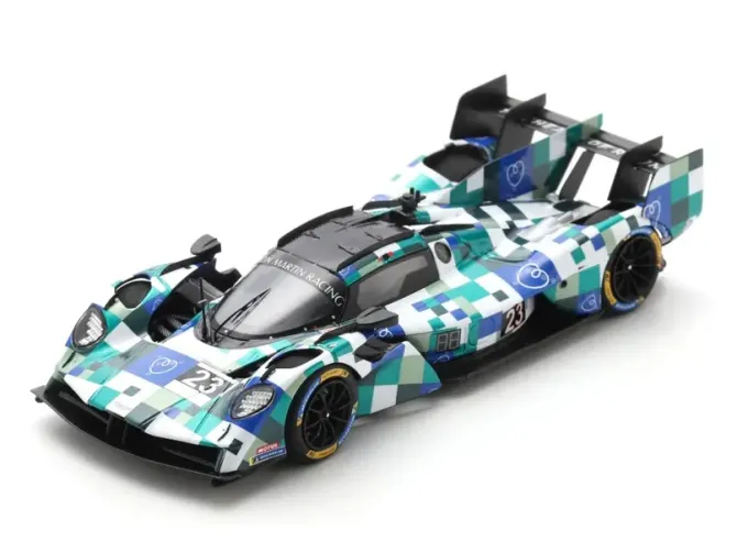 ASTON MARTIN Valkyrie Hypercar (2025)