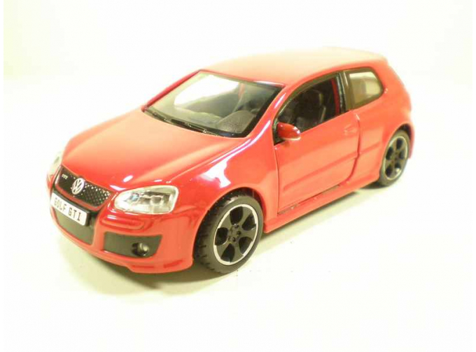 VOLKSWAGEN Golf GTI, Street Fire 1:32, красный