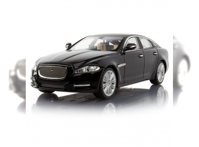 JAGUAR XJ (2011), black amethyst