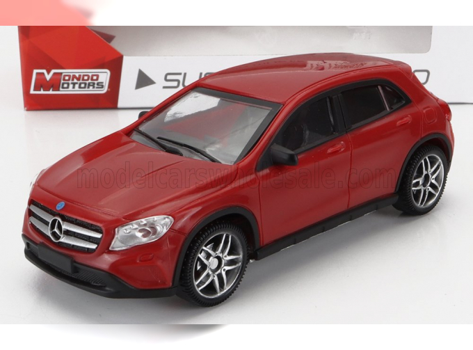 MERCEDES-BENZ GLA-class (x156) (2013), Red