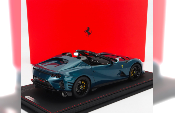 FERRARI 812 Competizione A Spider (2022) - Con Vetrina - With Showcase, Blu Capri - Blue Green Met