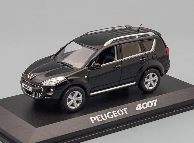 PEUGEOT 4007, black