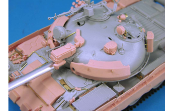 Конверсионный набор Танк Т-62М для модели 00377 "Трубач"