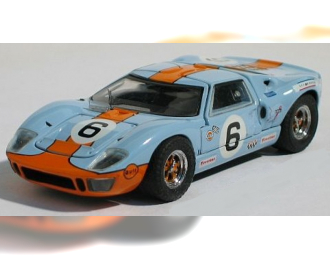 FORD GT40 Winner 24h Le Mans, Ickx/Oliver (1969), Gulf