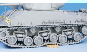 Сборная модель M4A3E8 Sherman w/workable track links and torsion bars