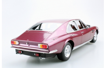 Aston Martin Lagonda Saloon 1974 (red)