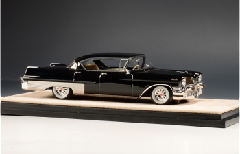 CADILLAC Fleetwood Sixty Special (1957), Black