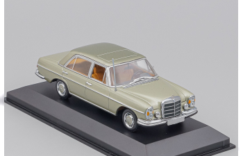 MERCEDES-BENZ 300 SEL 6.3 W109 (1968), bright green