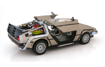 DELOREAN DMC 12 Back To The Future Part 1, mit Hund Einstein (1983)