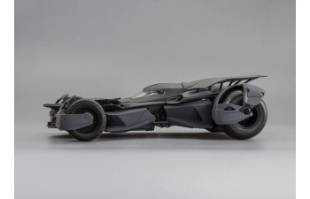 Batmobile "Batman vs Superman" 2016 with Batman figurine