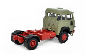 MAGIRUS 310 D16 SZM (1974), grey / red