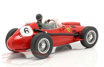 Фигурка сидящего гонщика в серо зеленой куртке