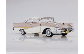 FORD Fairlane 500 HardTop (1958), colonial white/desert beige