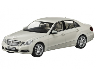 MERCEDES-BENZ E-Klasse Sedan W212 (2009), white calcit