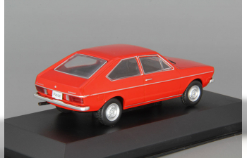 VOLKSWAGEN Passat B1 (1973), red