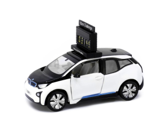 BMW i3 Marathon Clock Car, Capparius White, [10km]