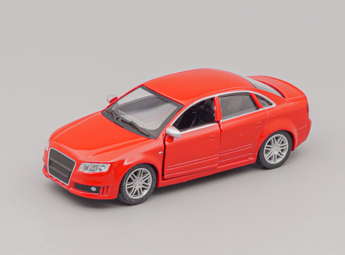 AUDI, red
