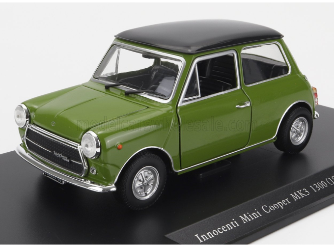 MINI Cooper Mkiii 1300 (1972), Green Black