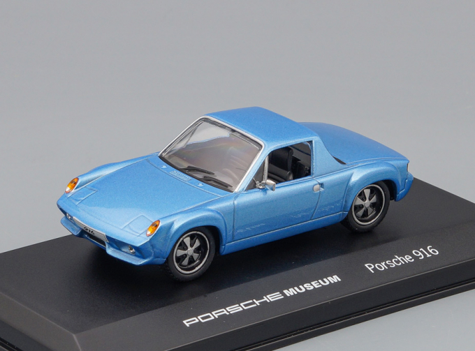 PORSCHE 916, blue metallic