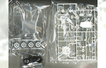 Сборная модель Calsonic Skyline (Skyline GT-R [BNR32 Gr.A] )1992