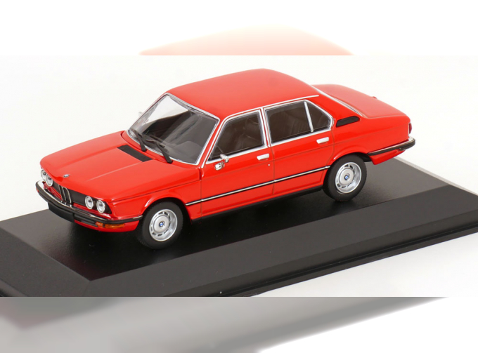 BMW 520 E12 (1972), red