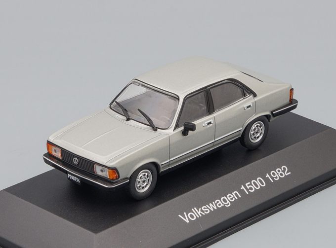 VOLKSWAGEN 1500 1982, silver / black 