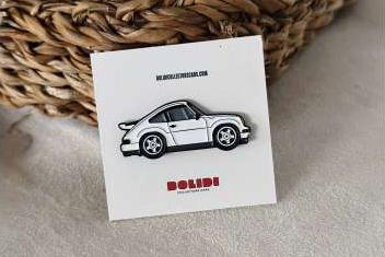 Значок Pin Porsche 911 Carrera 3.2, white