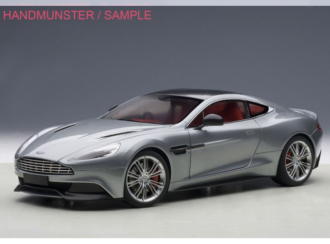 Aston Martin Vanquish 2015 (skyfall silver)