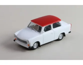 TRABANT 601, white/red