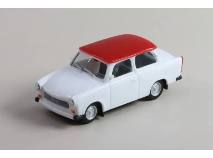 TRABANT 601, white/red