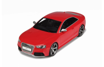 Audi RS5 Coupe (red)