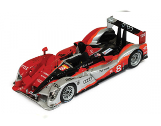 AUDI R15 TDI 8 A. Lotterer - M. Fassler - B. Treluyer 2nd LMP1 Le Mans 2010, red