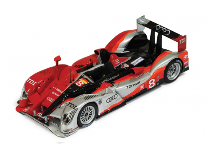 AUDI R15 TDI 8 A. Lotterer - M. Fassler - B. Treluyer 2nd LMP1 Le Mans 2010, red