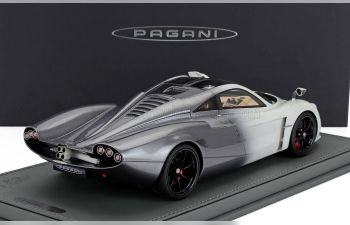 PAGANI Huayra Codalunga (2022) - Con Vetrina - With Showcase, Bianco Malta Grigio Silverstone - White Grey
