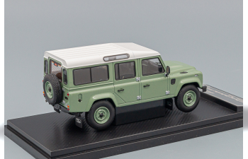 LAND ROVER DEFENDER 110 HERITAGE EDITION - 2015 - GREEN