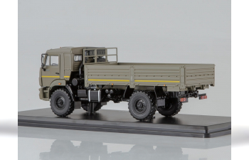 Камский грузовик 43502 Мустанг бортовой, хаки