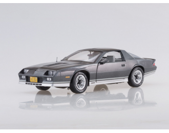 CHEVROLET Camaro Z/28 (1982), charcoal