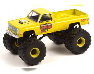 CHEVROLET Silverado Monster Truck