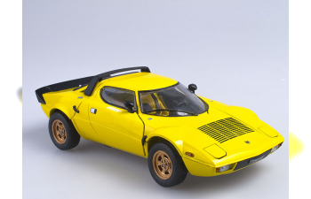 LANCIA Stratos Stradale (1975), yellow