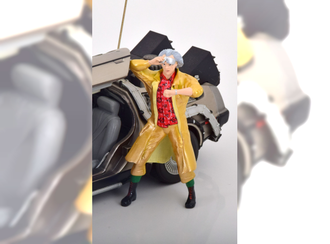 FIGUR Doc Emmett Brown Back to the Future modelcar not included